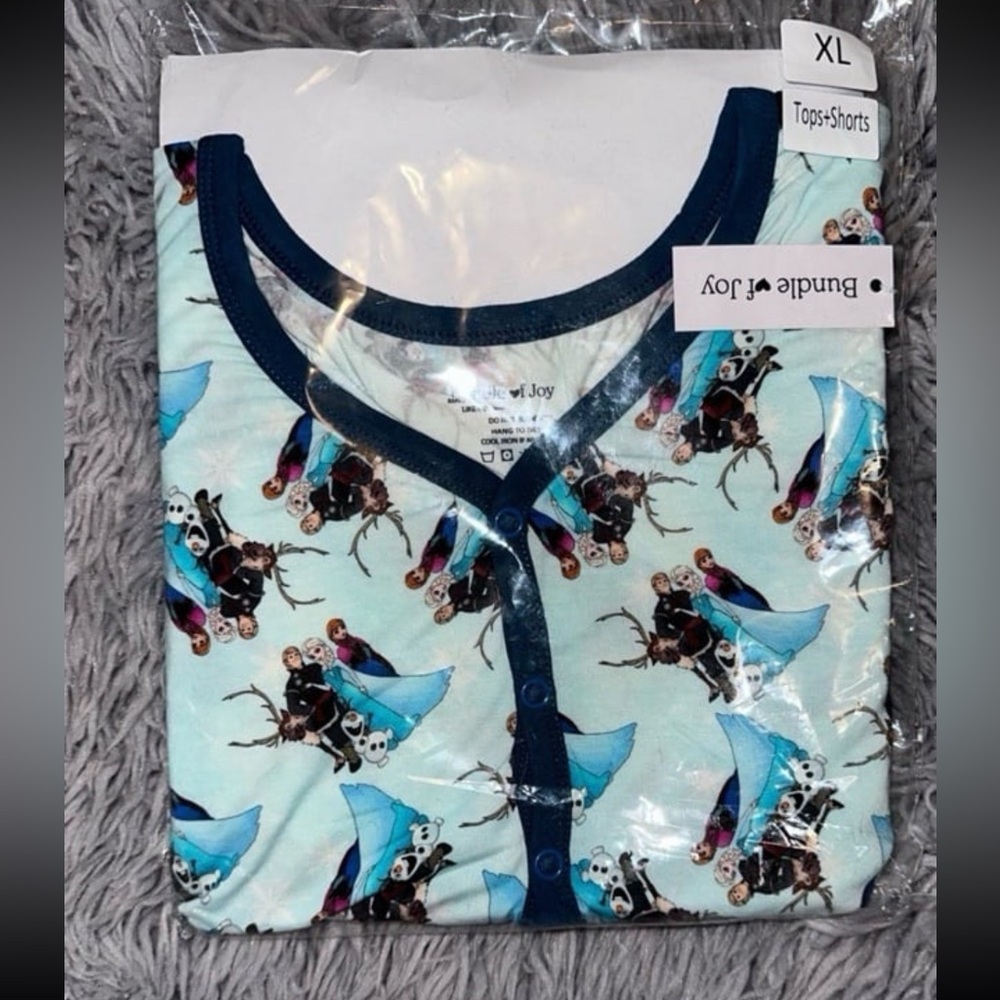 BUNDLE OF JOY Bamboo DISNEY "FROZEN" NIB/NWT XL mom short set
